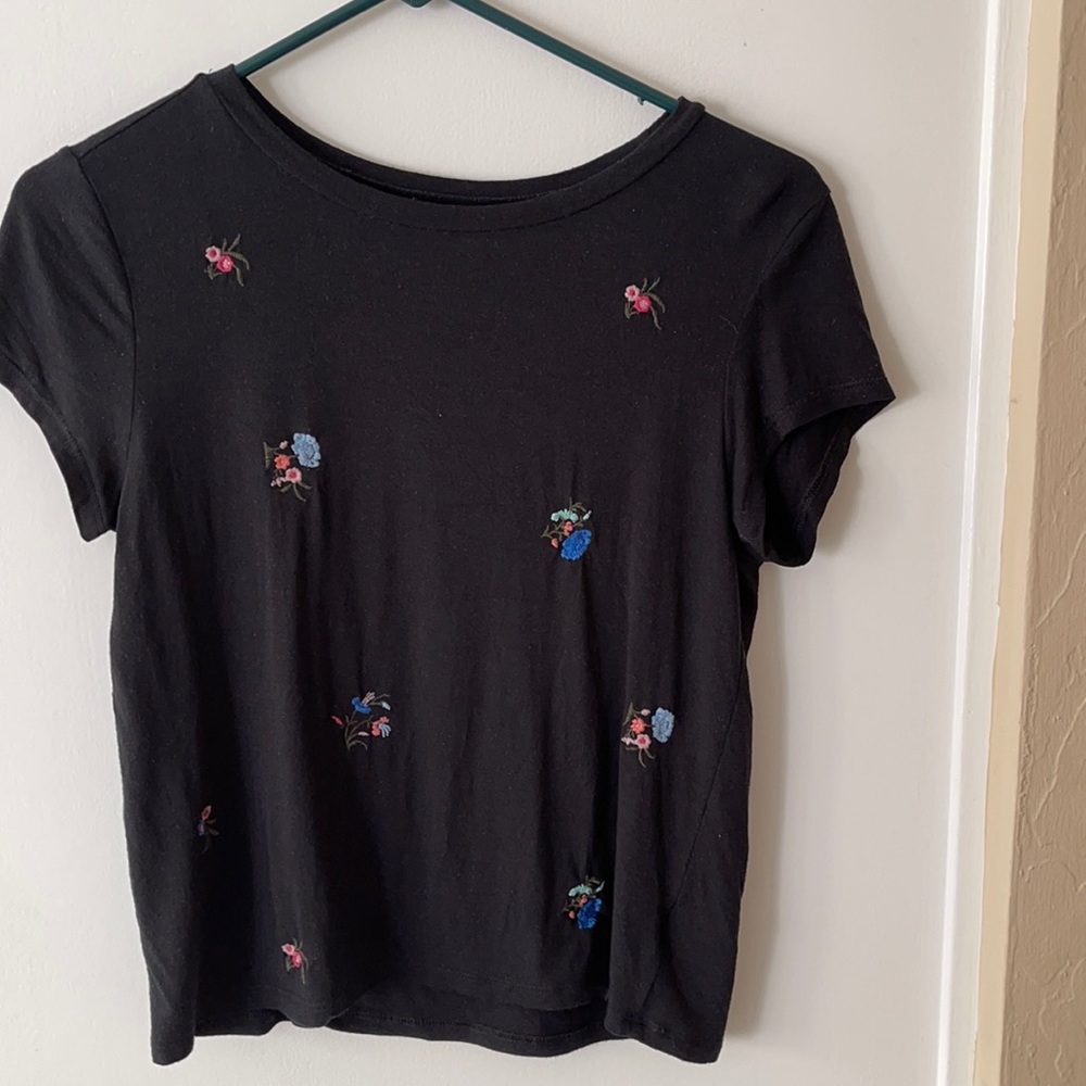American Eagle Outfitters Top  size S